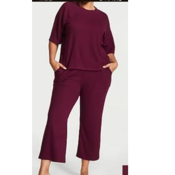 New VICTORIA'S SECRET
Glow Waffle Tee & Pants Set burgundy‎ large - Picture 1 of 5